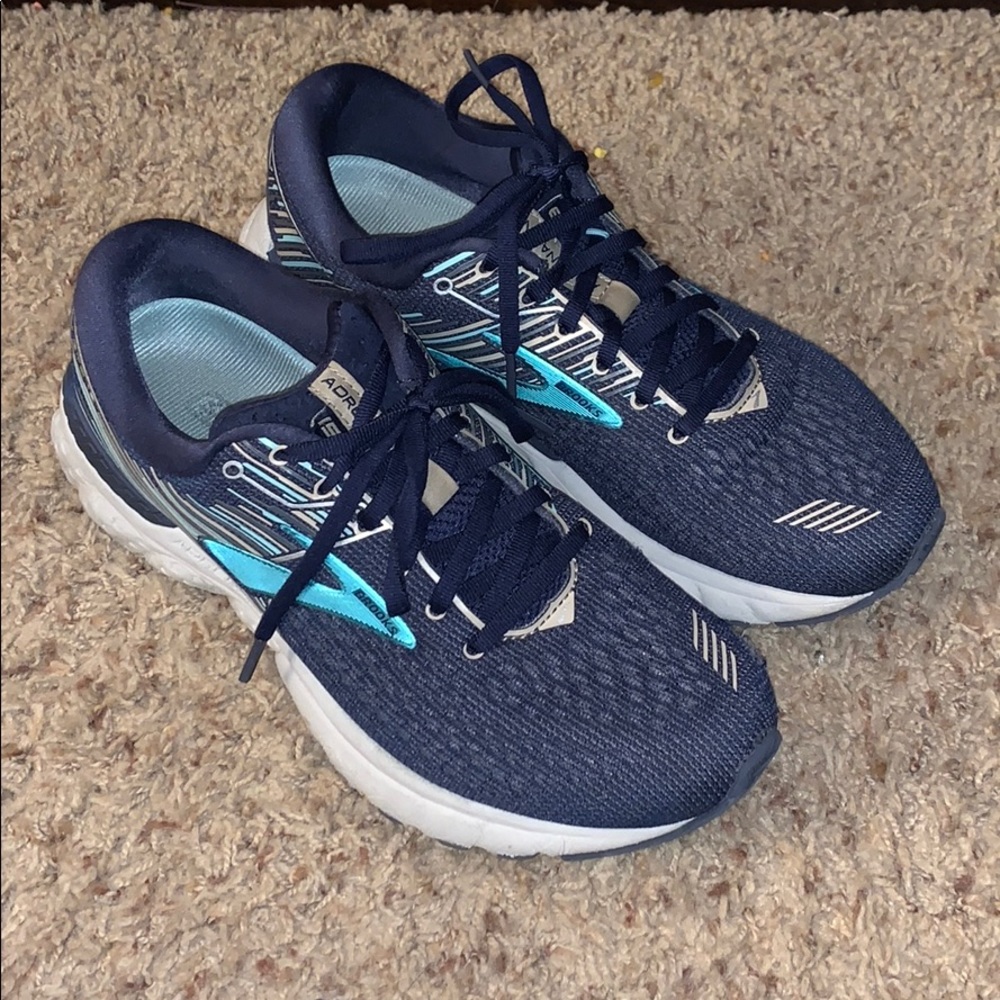 Brooks Adrenaline GTS 19 Size 9.0